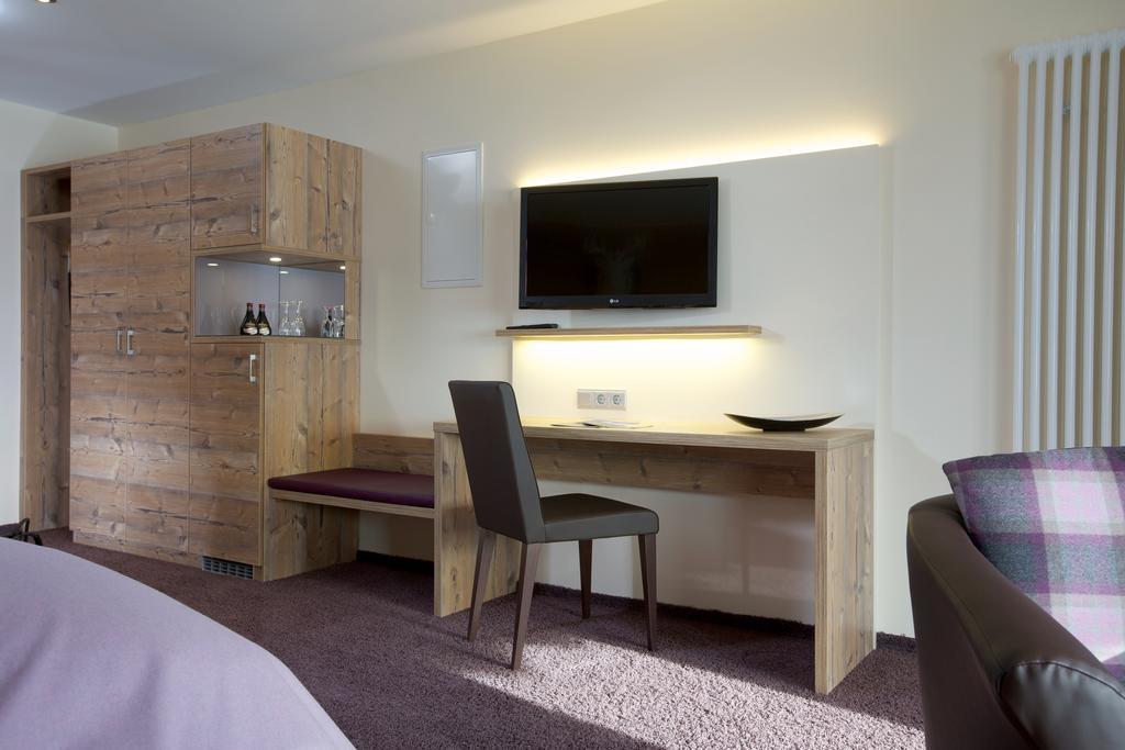 Hotel Heselbacher Hof Baiersbronn Ngoại thất bức ảnh